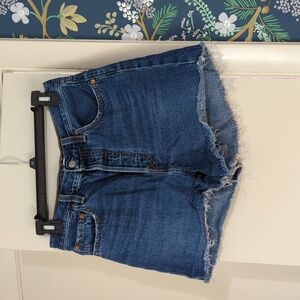 Levis Premium Ribcage Shorts
